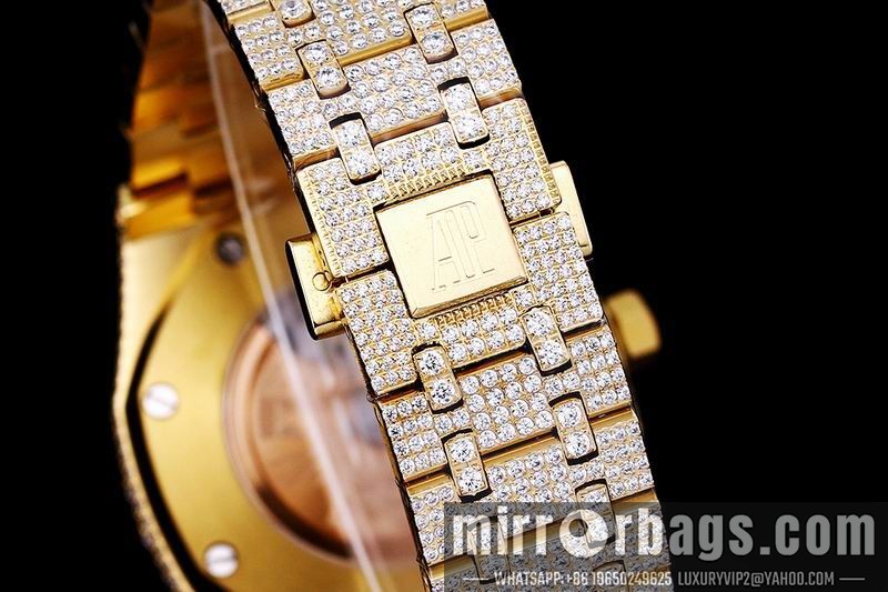 AP 42mm 082104 Watch