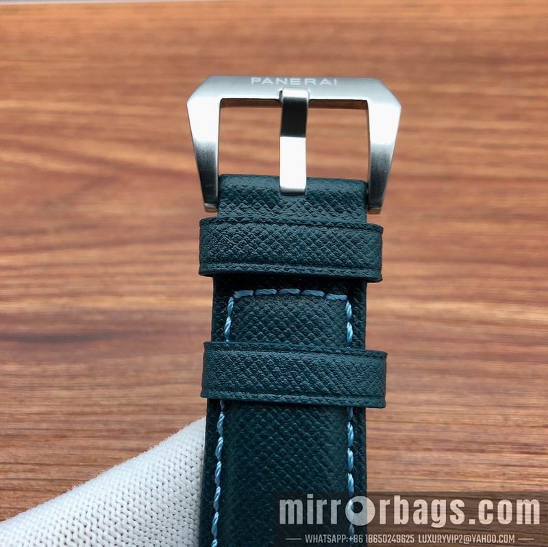 Panerai 44mm 090457 Watch