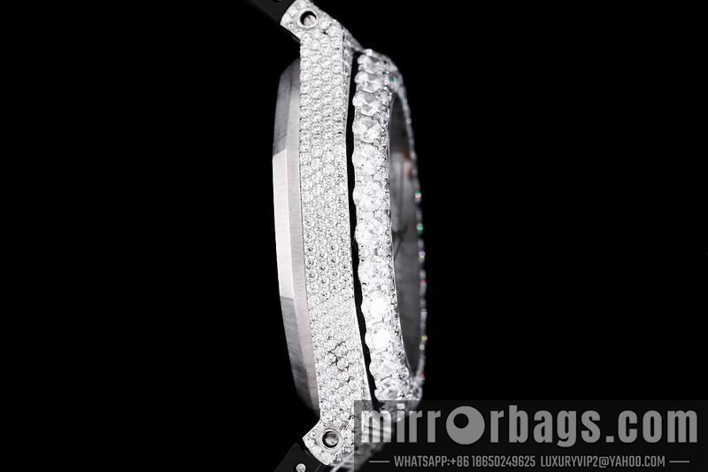 AP 42mm 082102 Watch