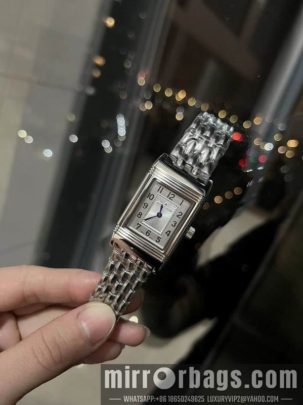 Jaeger Lecoultre 23X34mm 092354 Watch
