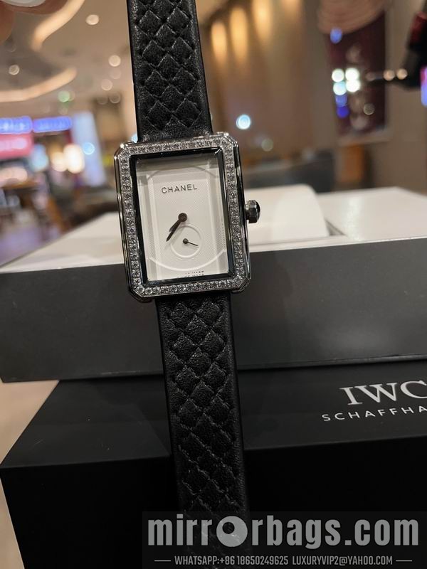 Chanel 27X34mm 052304 Watch
