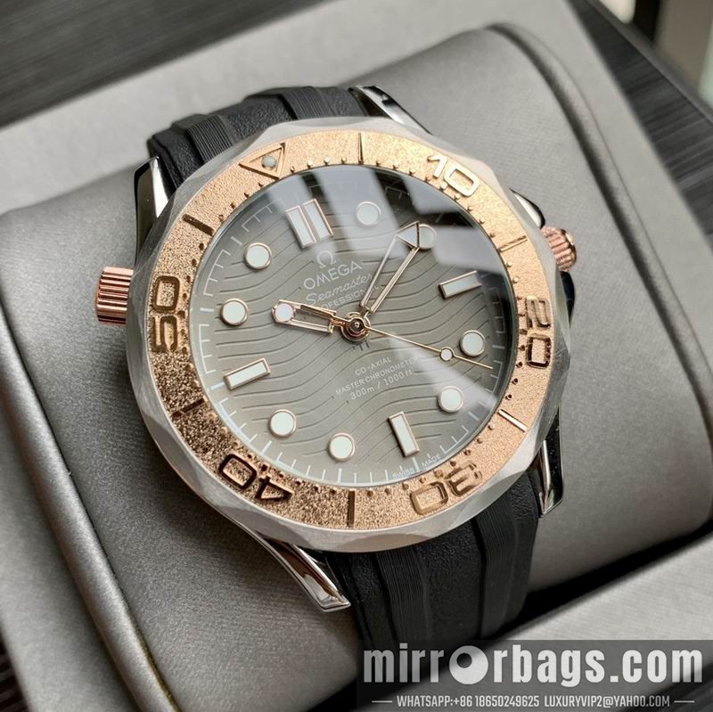 Omega 42mm 090529 Watch