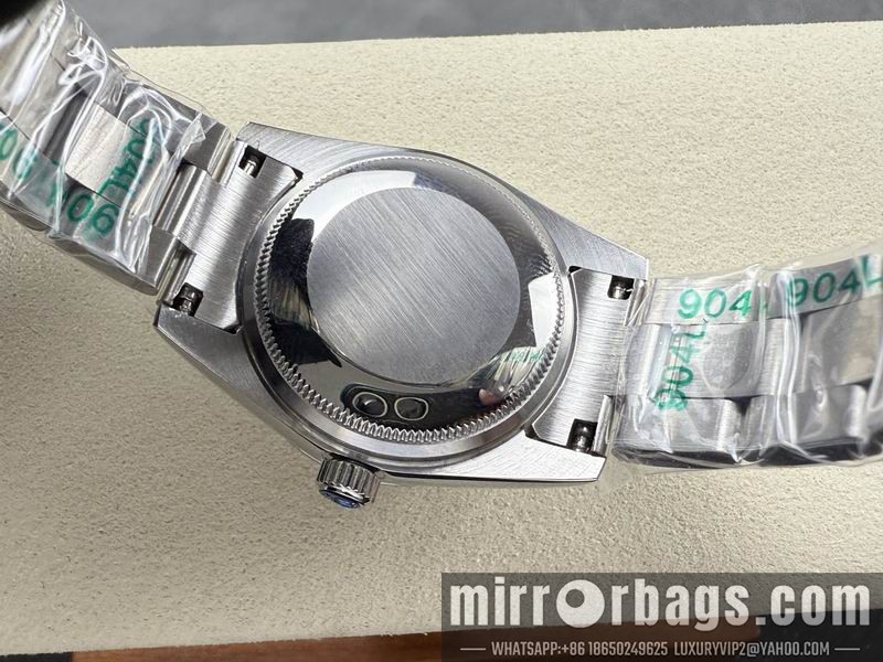 Rolex 31mm 102328 Watch