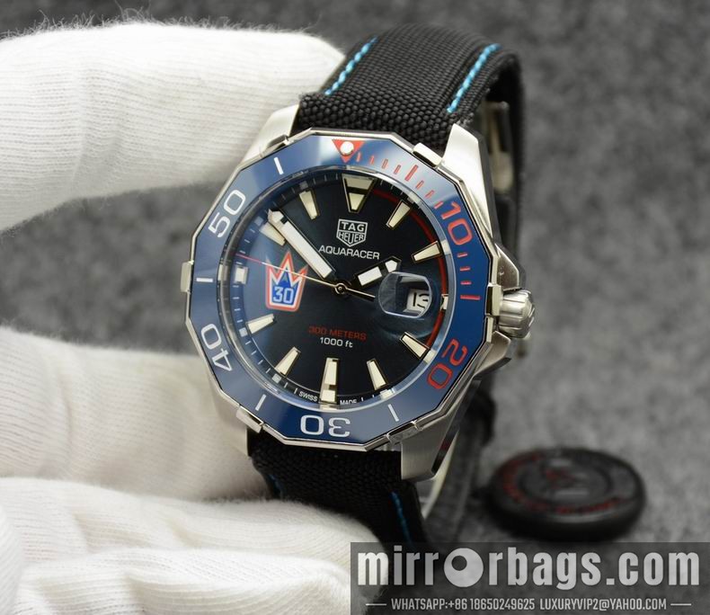 Tag Heuer men 44X14mm M70 Watch