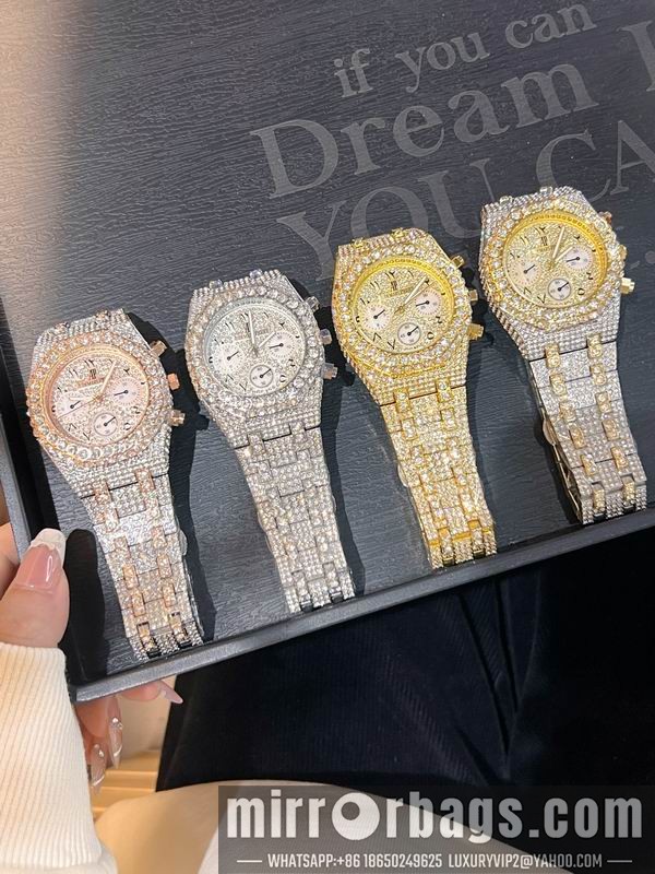 AP 40mm 122824 Watch