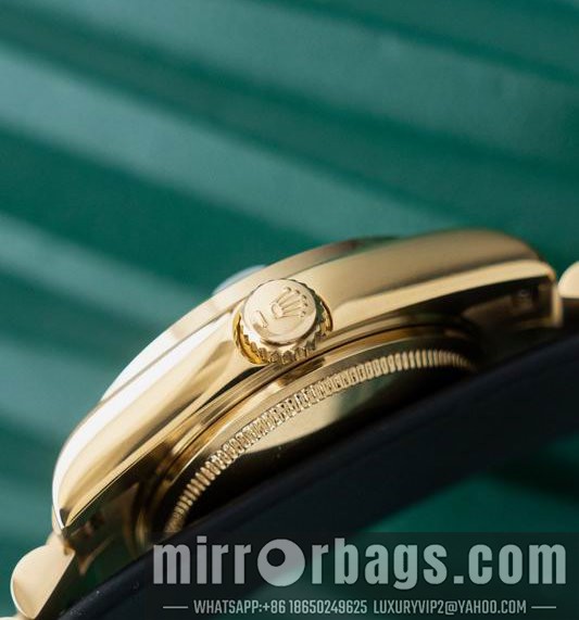 Rolex 31mm 040961 Watch