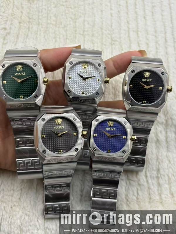 Versace watch 042950 Watch