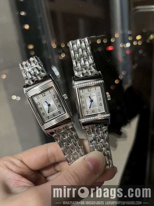 Jaeger Lecoultre 23X34mm 092354 Watch