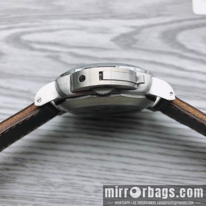 Panerai 44mm 090443 Watch
