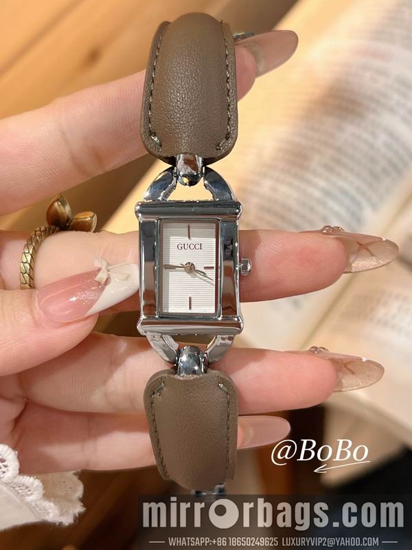 Gucci 20X40mm 122837 Watch