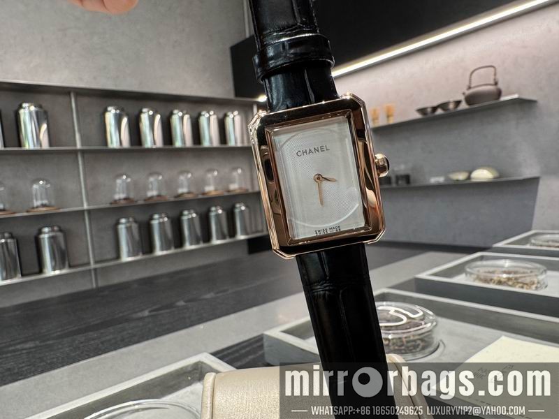 Chanel 27X34mm 101583 Watch