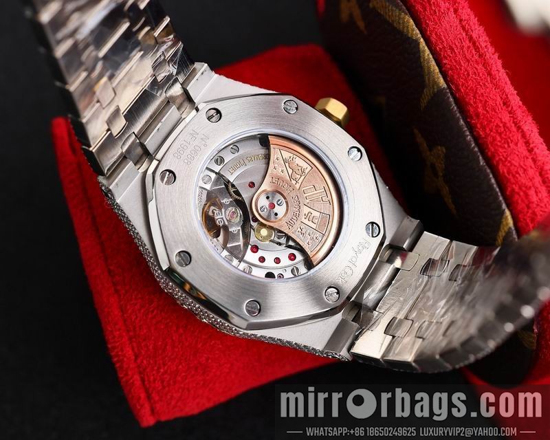 AP 42mm 082114 Watch