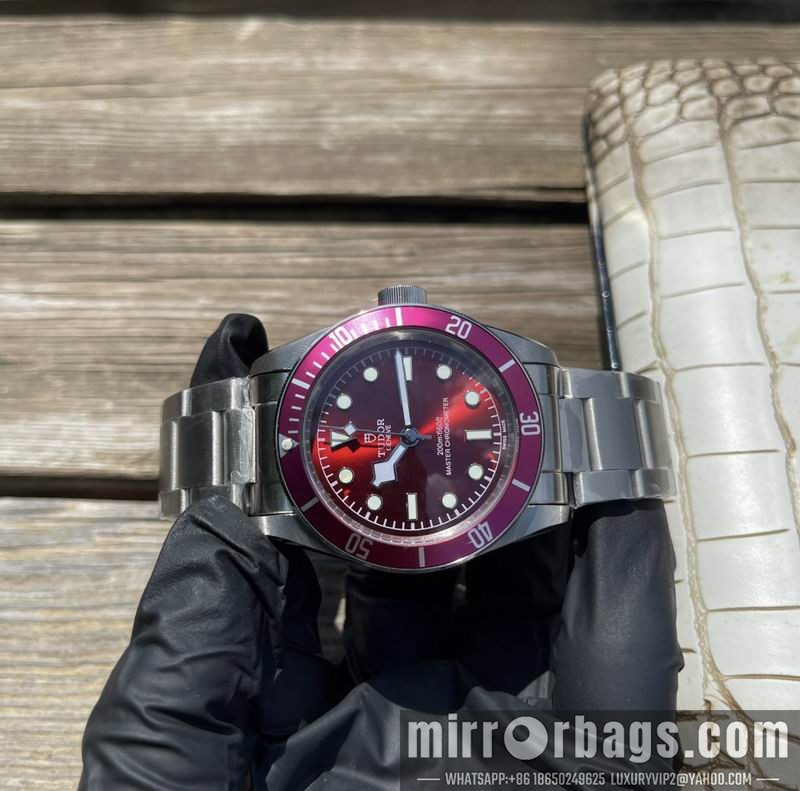 Tudor 42mm 122810 Watch