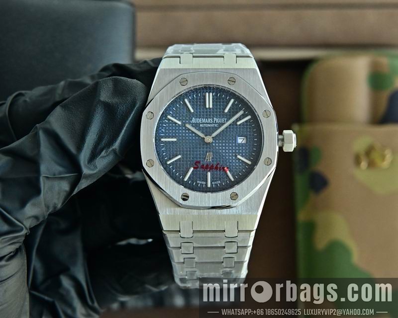 AP 39mm 111445 Watch