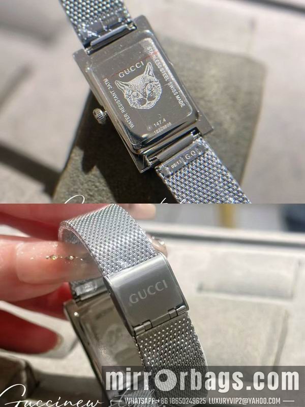 Gucci 34X21mm 111413 Watch