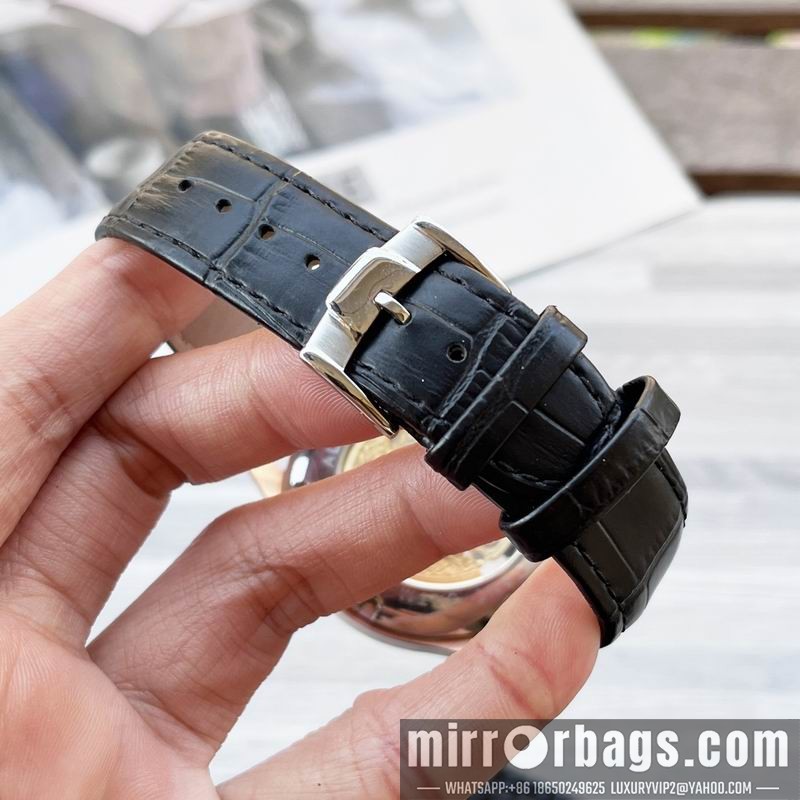 Cartier 42mm 032574 Watch