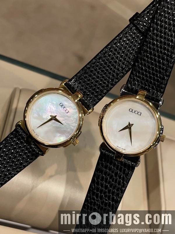 Gucci 28mm 101539 Watch