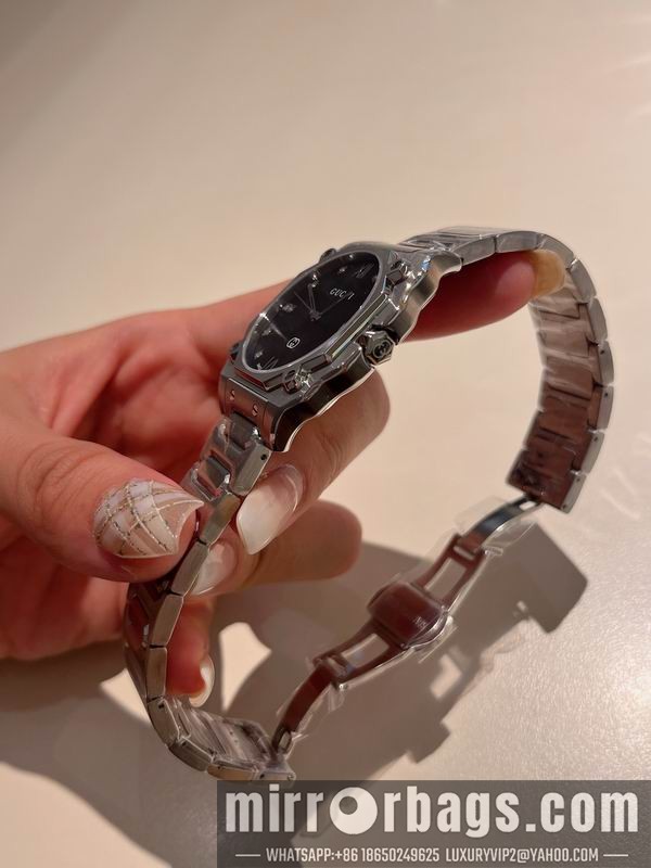 Gucci man36mm woman30mm 071011 Watch