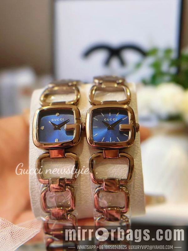 Gucci 24X22.4mm 101433 Watch