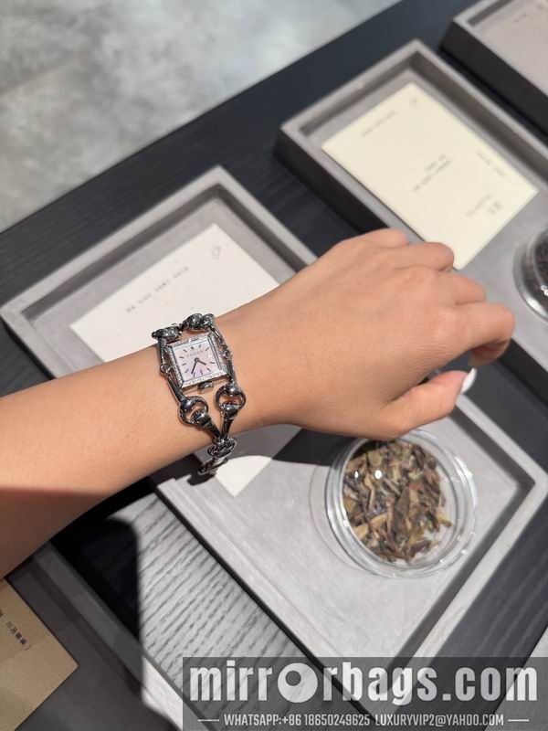 Gucci watch 101422 Watch