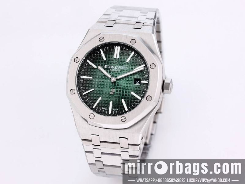 AP 41mm 082249 Watch