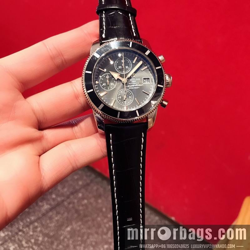 Breitling 43mm 092218 Watch