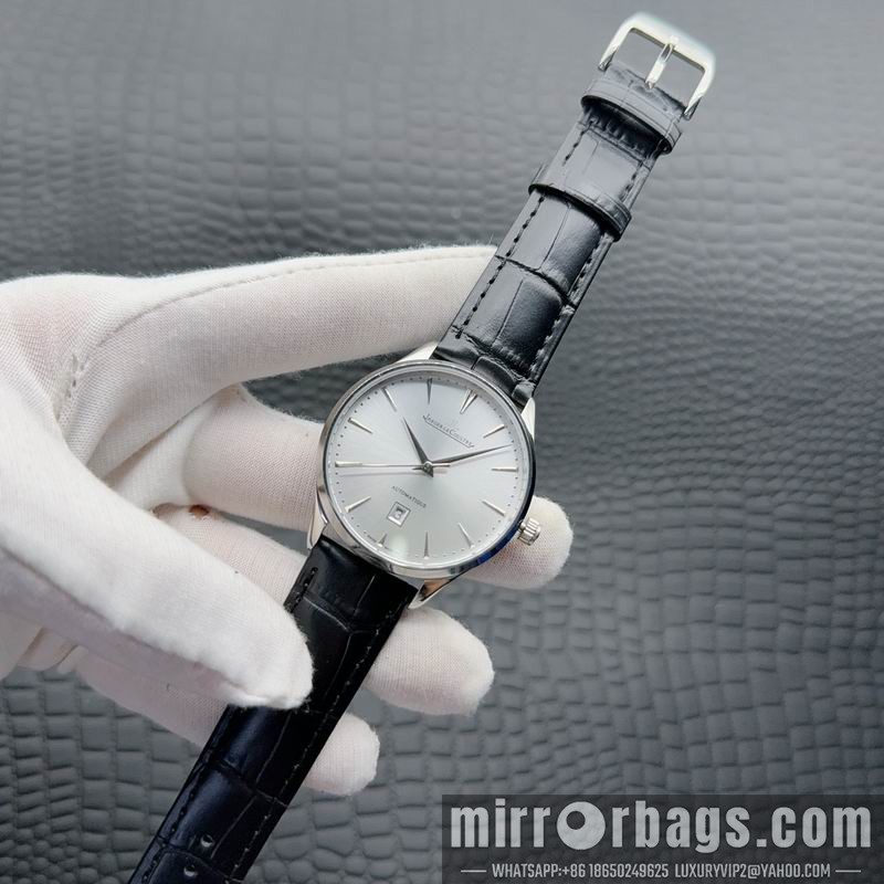 Jaeger LeCoultre 40mm 100832 Watch