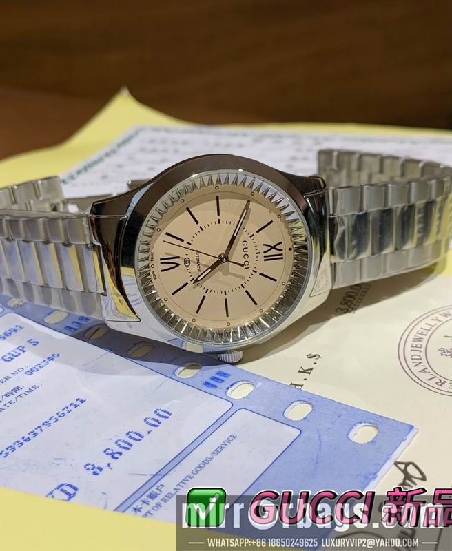 Gucci 38mm 080492 Watch