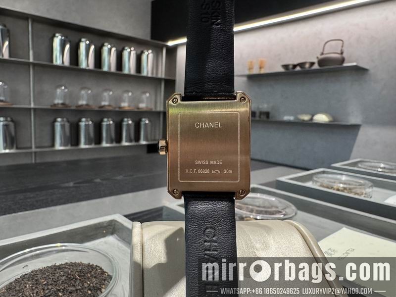 Chanel 27X34mm 101583 Watch