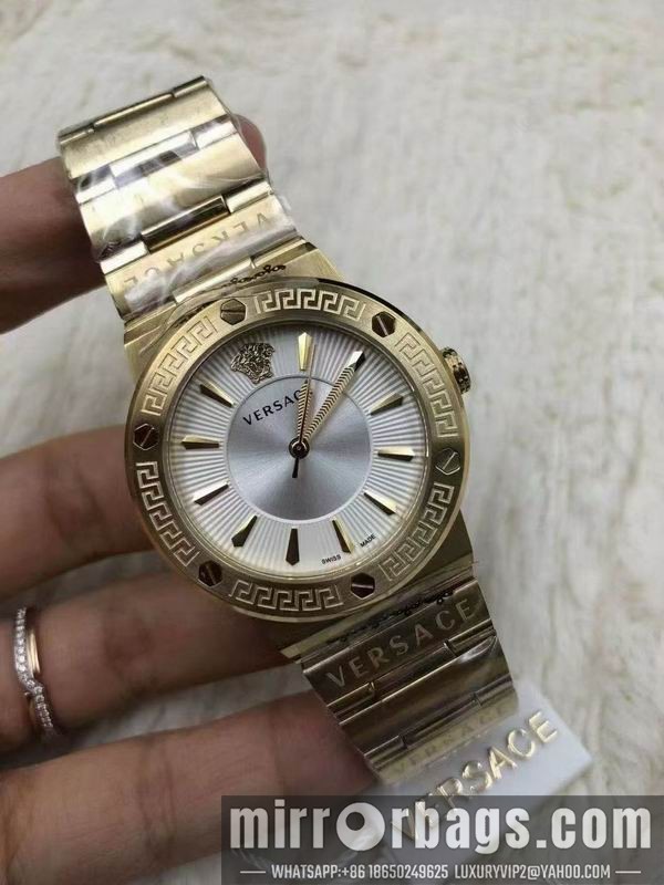 Versace watch 042944 Watch