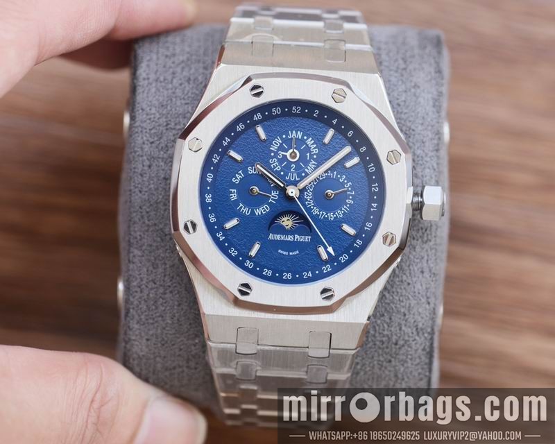 AP 44mm 080662 Watch