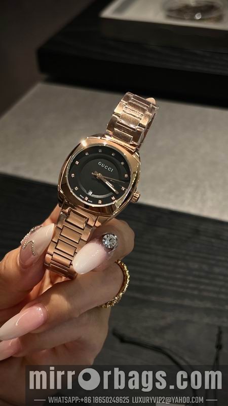 Gucci 28mm 091732 Watch