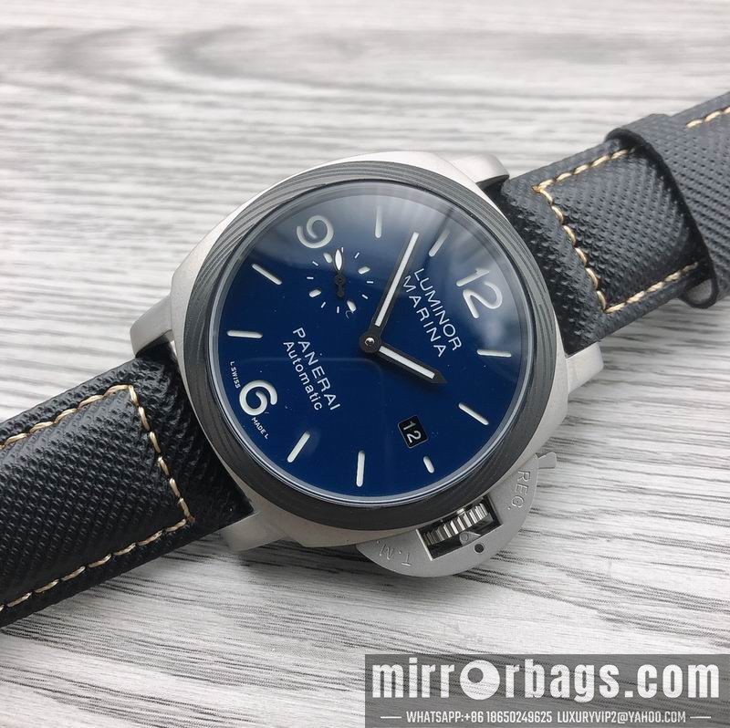 Panerai 44mm 090449 Watch