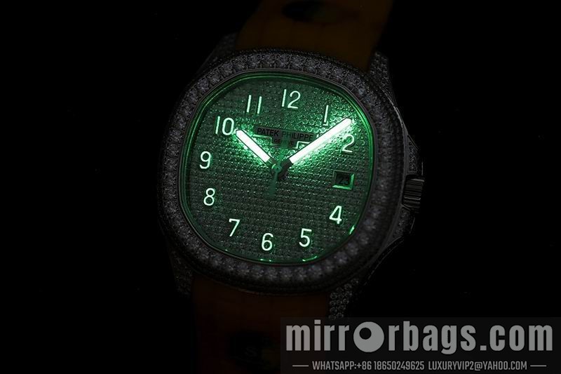 Patek Phillipe 40mm 082133 Watch