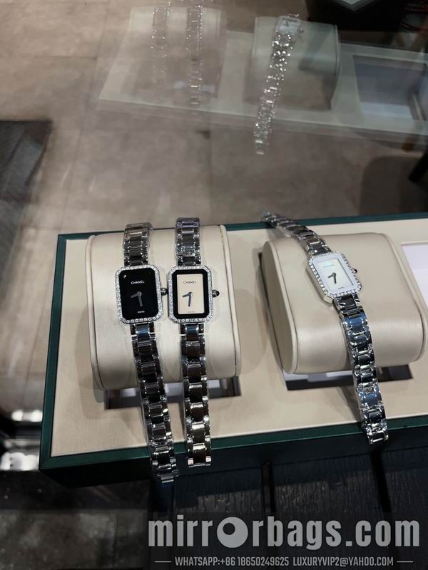 Chanel 21X26mm 052317 Watch