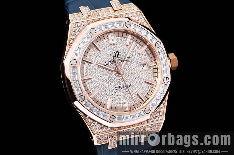 AP 40mm 110923 Watch