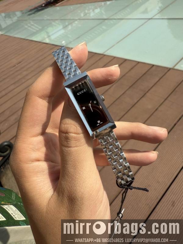 Gucci 14X34mm 042927 Watch