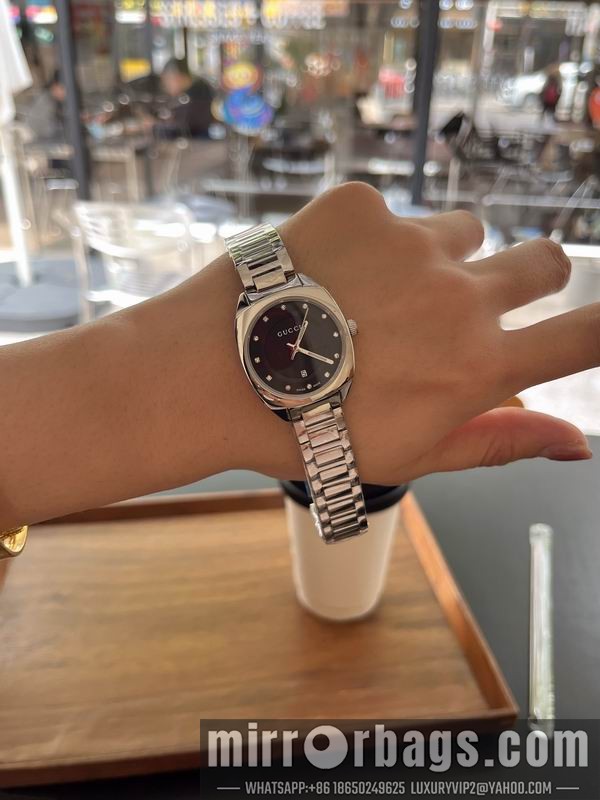 Gucci 29mm 091705 Watch