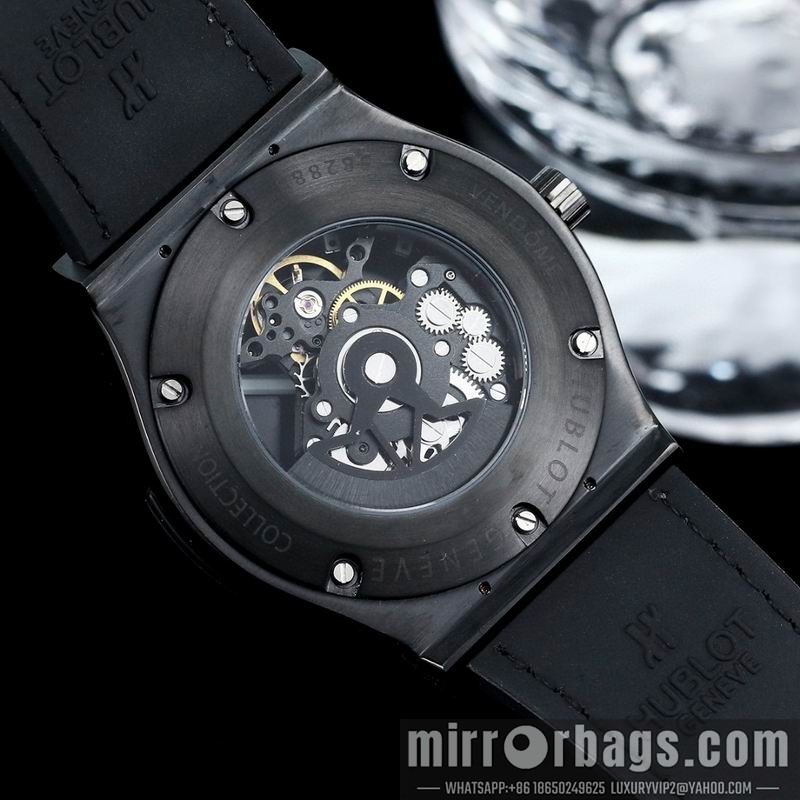 Hublot 45mm 100901 Watch