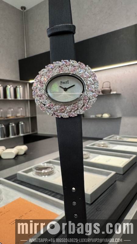 Piaget 31X37mm 101438 Watch