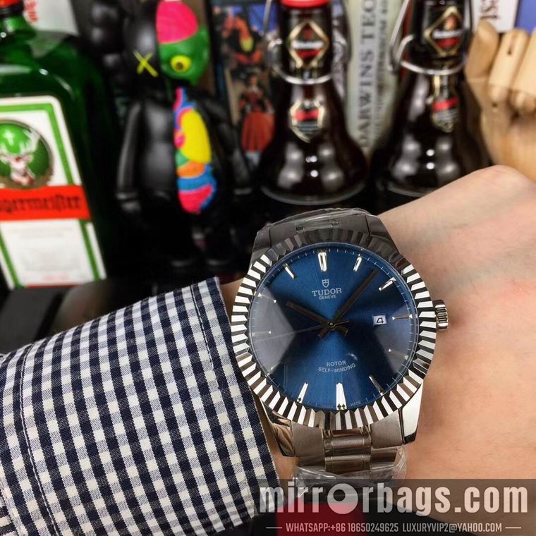 Tudor men 40mm M03 Watch