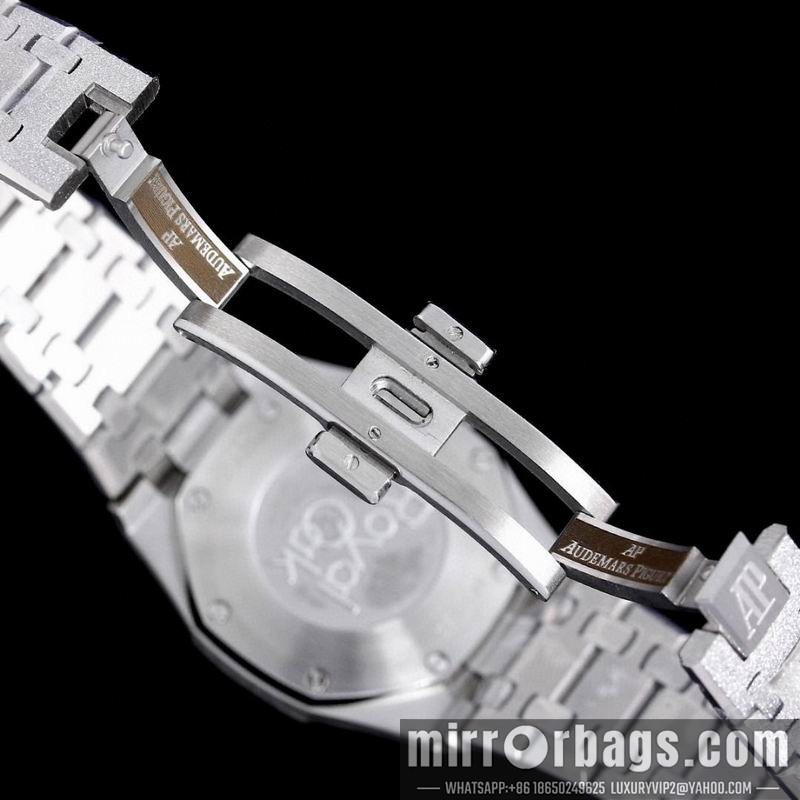 AP 33mm 082239 Watch