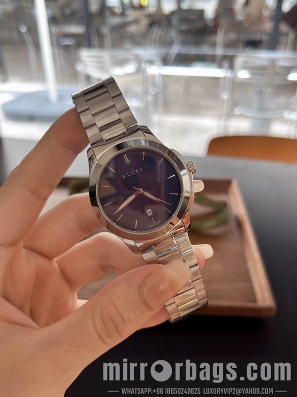 Gucci 29mm 091706 Watch