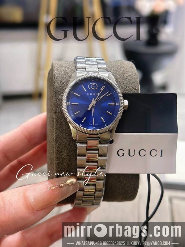 Gucci 29mm 042936 Watch