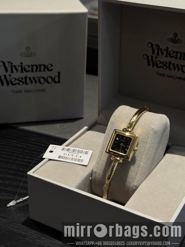Gucci 20X20mm 101589 Watch