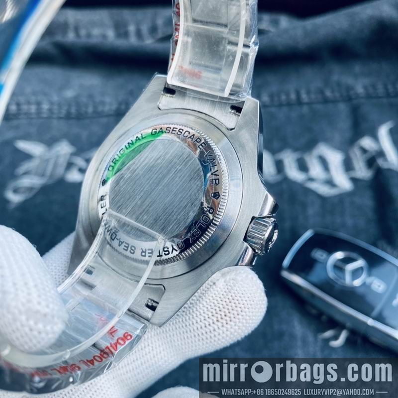 Rolex 44mm 080864 Watch