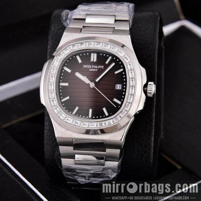 Patek Philippe 40mm 042332 Watch