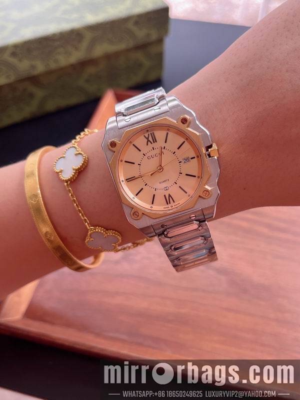 Gucci man36mm woman30mm 071010 Watch
