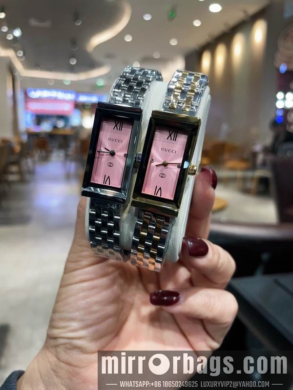 Gucci 35X17mm 091716 Watch