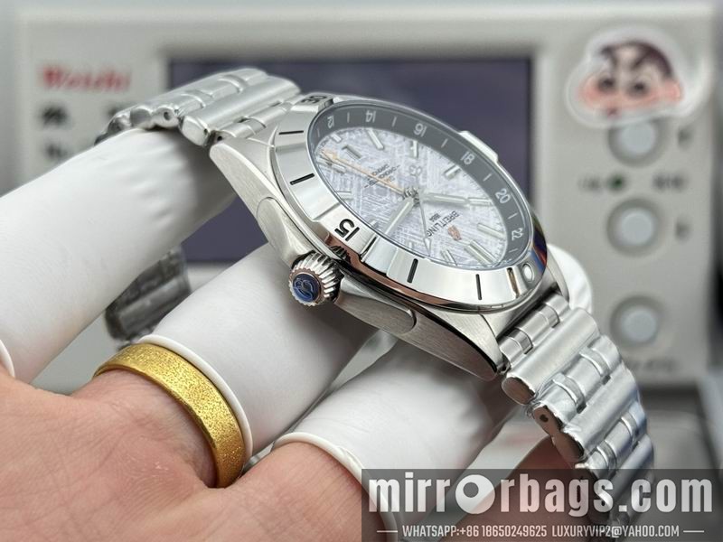 Breitling 40mm 040932 Watch